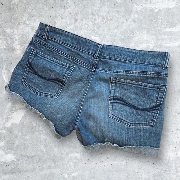 🟢5/$25  SO Denim Distressed Skinny Shorts - Picture 15 of 16